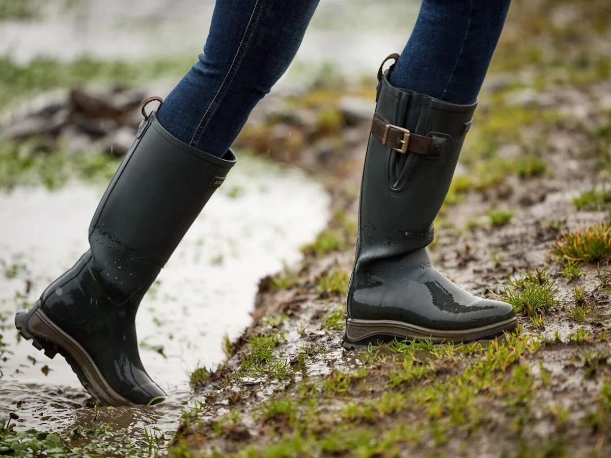 Shop Ariat at Welly Warehouse